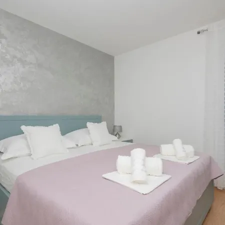 Apartment Cvita-makarska *
